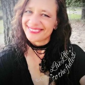 Meet your Posher, Rhonda